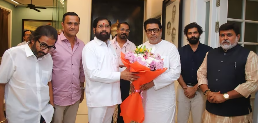 शिंदे-राज ठाकरे की जुगलबंदी और ‘अवसरवादी’ राजनीति का विश्लेषण